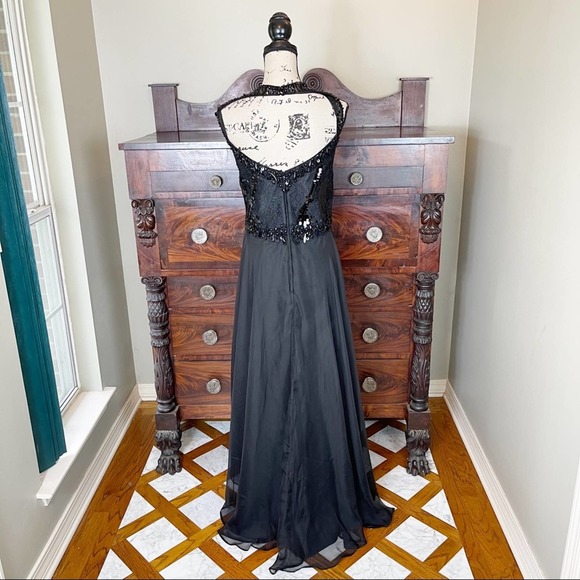 MAC DUGGAL NWOT Black Beaded Lace Bodice Gown 18W - Picture 8 of 11